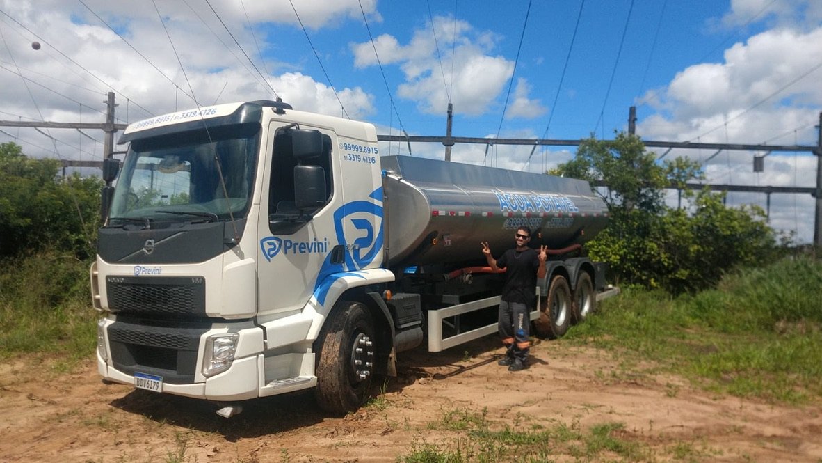 Drinking Water Delivery in Porto Alegre: Water Tanker Service