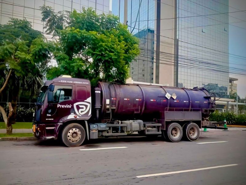 Locação de Caminhão Hidrojato (Caminhão Vac-All) em Porto Alegre - RS